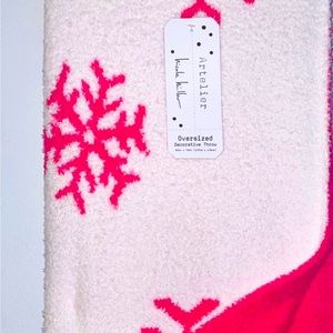 TikTok Pink and White Nicole Miller Snowflake Throw